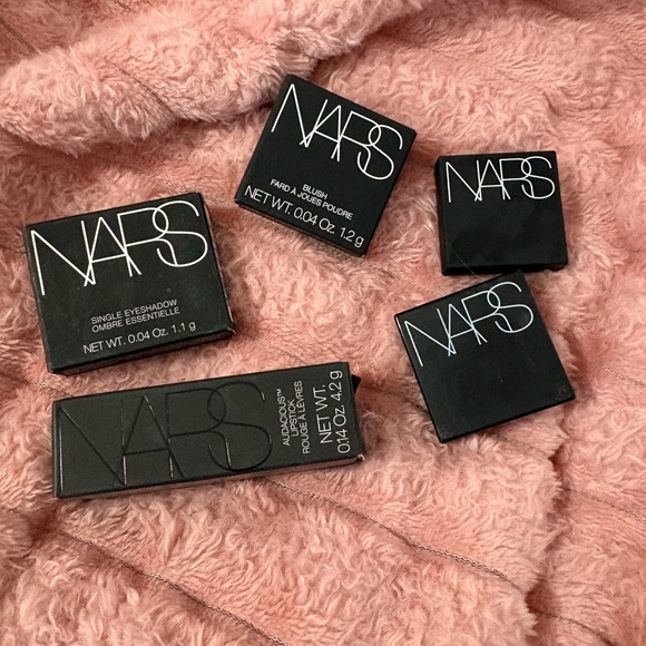 NARS Other - NARS Makeup Set - nwt